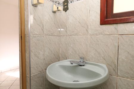 Casa para alugar com 55m², 3 quartos e sem vagaBanheiro da Suíte