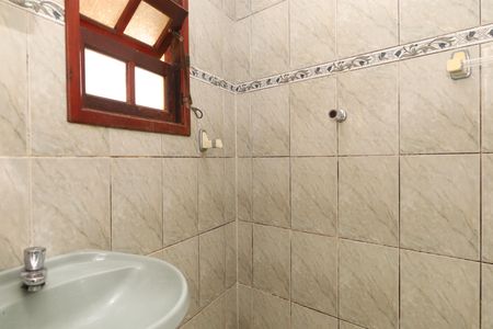 Casa para alugar com 55m², 3 quartos e sem vagaBanheiro da Suíte