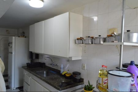 Apartamento à venda com 146m², 3 quartos e 2 vagasCozinha