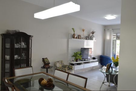 Apartamento à venda com 146m², 3 quartos e 2 vagasSala