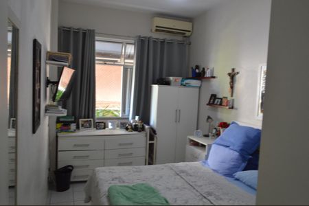 Apartamento à venda com 146m², 3 quartos e 2 vagasQuarto 1