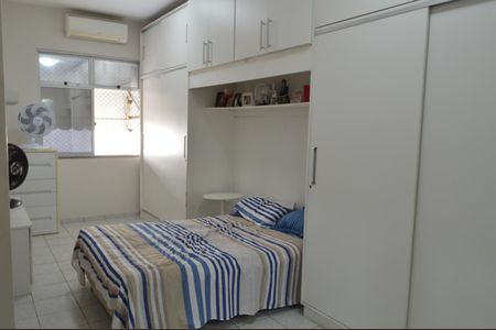 Apartamento à venda com 146m², 3 quartos e 2 vagasSuíte