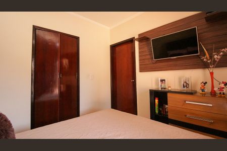 Casa à venda com 150m², 4 quartos e 3 vagasSuíte