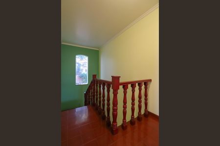 Casa à venda com 357m², 4 quartos e 4 vagasEscada