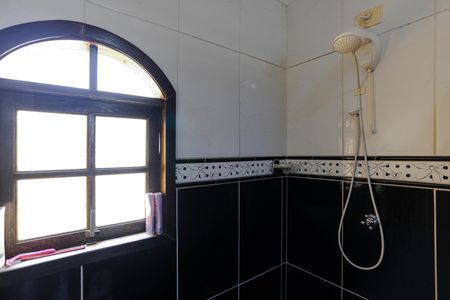 Casa para alugar com 158m², 2 quartos e 2 vagasBanheiro - Quarto 2 - Suíte