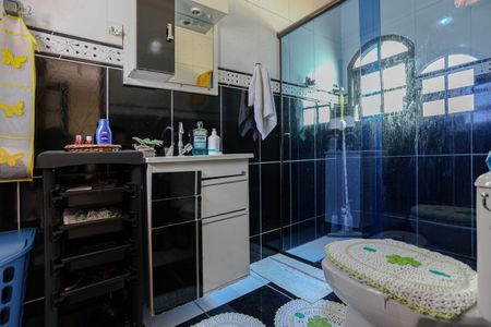 Casa para alugar com 158m², 2 quartos e 2 vagasBanheiro - Quarto 2 - Suíte