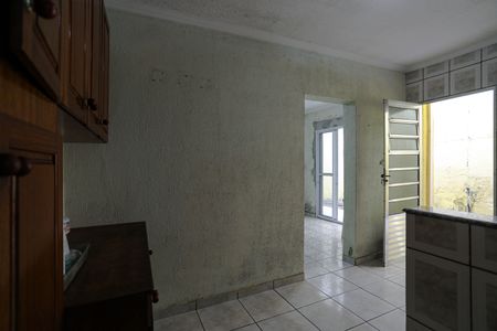 Casa para alugar com 158m², 2 quartos e 2 vagasCozinha