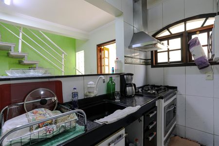 Casa para alugar com 158m², 2 quartos e 2 vagasCozinha