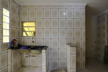 Casa para alugar com 158m², 2 quartos e 2 vagasCozinha