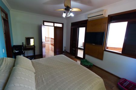 Casa de condomínio para alugar com 450m², 4 quartos e 4 vagasSuíte Master 