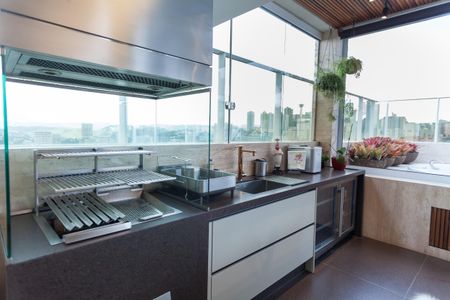 Apartamento à venda com 280m², 4 quartos e 5 vagas Apartamento à venda com 280m², 4 quartos e 5 vagasespaço goumet - cobertura