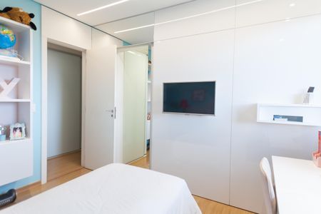 Apartamento à venda com 280m², 4 quartos e 5 vagas Apartamento à venda com 280m², 4 quartos e 5 vagassuite 1