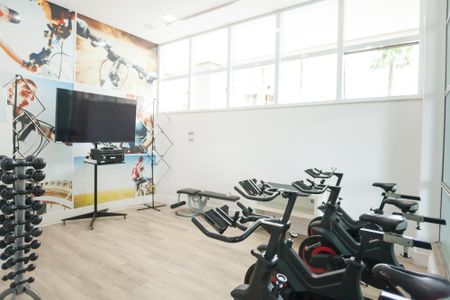 Apartamento à venda com 280m², 4 quartos e 5 vagas Apartamento à venda com 280m², 4 quartos e 5 vagasAcademia