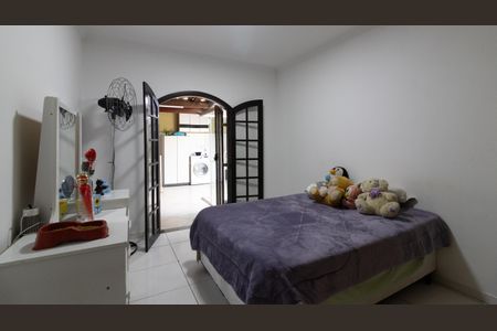 Casa à venda com 250m², 3 quartos e 2 vagasQuarto 1