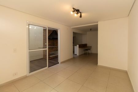 Casa de condomínio à venda com 83m², 2 quartos e 2 vagas Casa de condomínio à venda com 83m², 2 quartos e 2 vagasSala