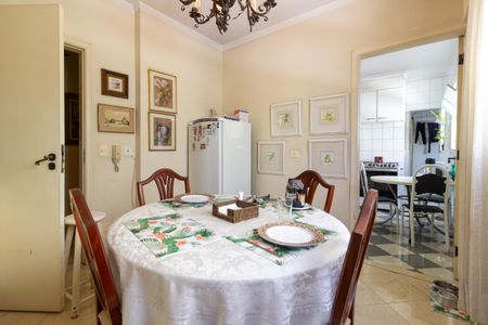 Apartamento à venda com 160m², 3 quartos e 2 vagas Apartamento à venda com 160m², 3 quartos e 2 vagasCopa