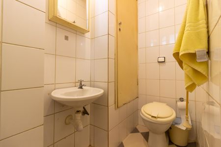 Apartamento à venda com 160m², 3 quartos e 2 vagas Apartamento à venda com 160m², 3 quartos e 2 vagasÁrea de Serviço