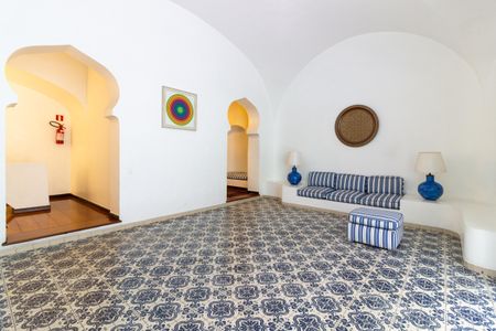 Apartamento à venda com 160m², 3 quartos e 2 vagas Apartamento à venda com 160m², 3 quartos e 2 vagasÁrea comum - Hall Social