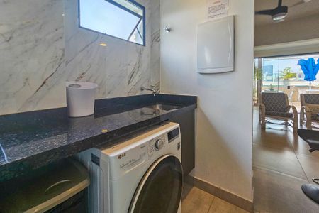 Apartamento para alugar com 260m², 4 quartos e 2 vagasÁrea de Serviço