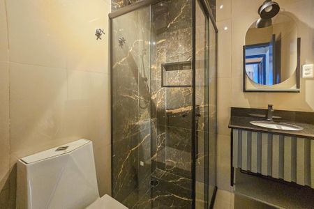 Apartamento para alugar com 260m², 4 quartos e 2 vagasBanheiro da Suíte 1