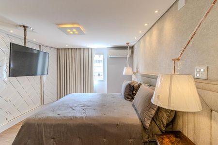 Apartamento à venda com 240m², 3 quartos e 3 vagasSuíte