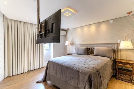 Apartamento à venda com 240m², 3 quartos e 3 vagasSuíte