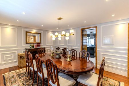 Apartamento à venda com 240m², 3 quartos e 3 vagasSala de Jantar