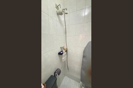 Casa à venda com 189m², 3 quartos e 2 vagas Casa à venda com 189m², 3 quartos e 2 vagasBanheiro de Serviço