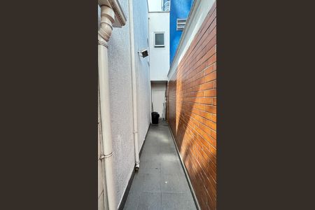 Casa à venda com 189m², 3 quartos e 2 vagas Casa à venda com 189m², 3 quartos e 2 vagasQuintal