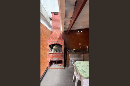 Casa à venda com 189m², 3 quartos e 2 vagas Casa à venda com 189m², 3 quartos e 2 vagasQuintal