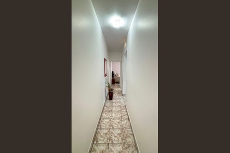 Casa à venda com 189m², 3 quartos e 2 vagas Casa à venda com 189m², 3 quartos e 2 vagasCorredor