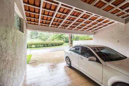 Casa de condomínio à venda com 290m², 3 quartos e 4 vagasGaragem