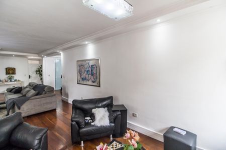 Casa de condomínio à venda com 290m², 3 quartos e 4 vagasSala