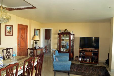 Apartamento à venda com 129m², 3 quartos e 2 vagasSala