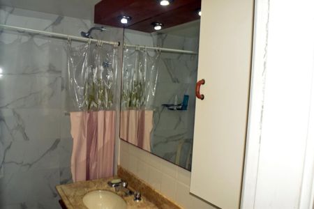 Apartamento à venda com 129m², 3 quartos e 2 vagasBanheiro Social