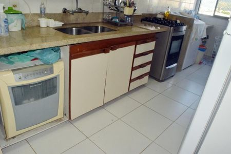 Apartamento à venda com 129m², 3 quartos e 2 vagasCozinha