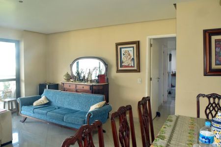 Apartamento à venda com 129m², 3 quartos e 2 vagasSala