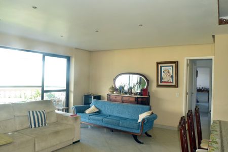 Apartamento à venda com 129m², 3 quartos e 2 vagasSala