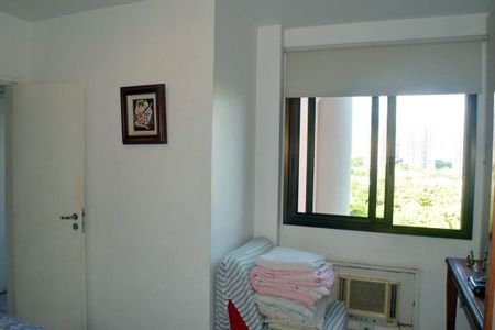 Apartamento à venda com 129m², 3 quartos e 2 vagasQuarto 3