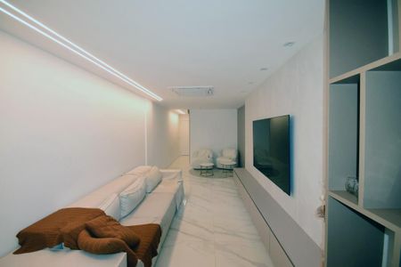 Apartamento à venda com 127m², 2 quartos e 2 vagasSala