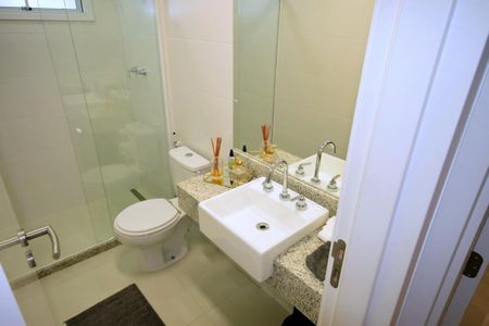 Apartamento à venda com 127m², 2 quartos e 2 vagasBanheiro Social