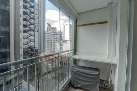 Studio para alugar com 27m², 1 quarto e sem vaga Studio para alugar com 27m², 1 quarto e sem vagaSacada