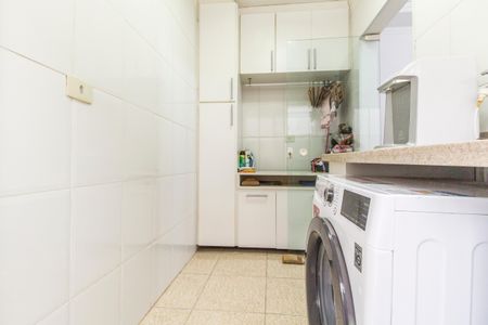 Casa de condomínio à venda com 290m², 3 quartos e 4 vagasÁrea de Serviço