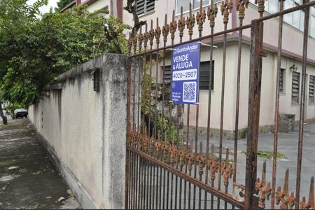 Casa à venda com 300m², 4 quartos e 4 vagasPlaca