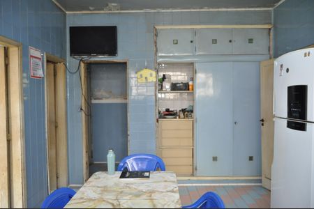 Casa à venda com 300m², 4 quartos e 4 vagasCozinha