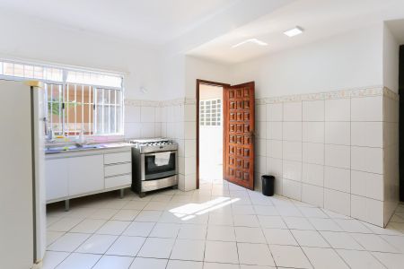 Casa para alugar com 181m², 2 quartos e 2 vagasCozinha