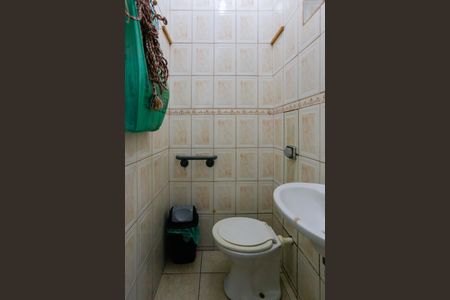 Casa para alugar com 181m², 2 quartos e 2 vagasBanheiro de Serviço