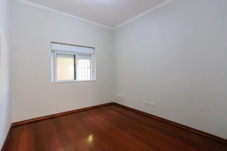 Casa para alugar com 181m², 2 quartos e 2 vagasQuarto 