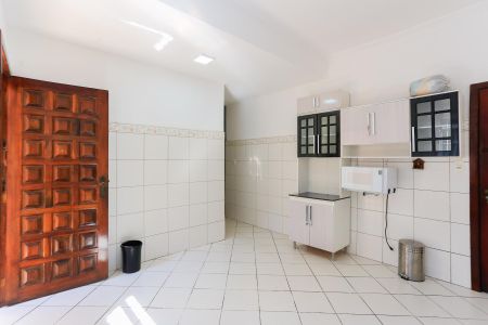 Casa para alugar com 181m², 2 quartos e 2 vagasCozinha