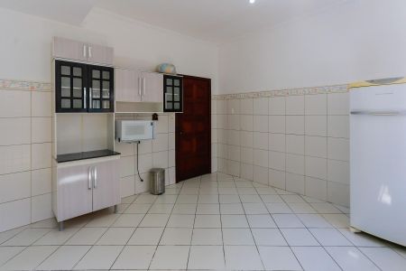 Casa para alugar com 181m², 2 quartos e 2 vagasCozinha